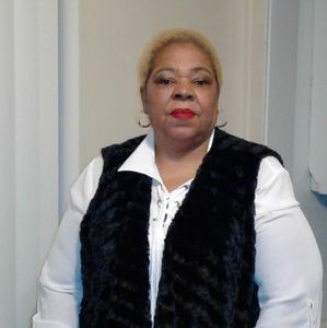 Meet your Posher, Joann